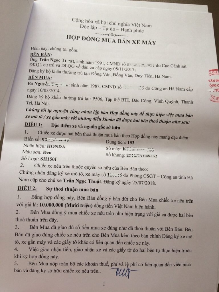 Công chứng hoặc chứng thực hợp đồng mua bán xe