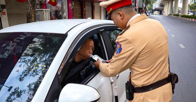 Nêu rõ hậu quả và mức phạt khi chậm/quên đăng kiểm xe ô tô